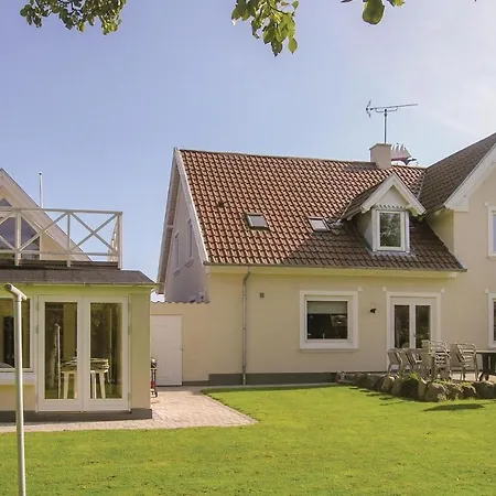 Holiday home Stunning In Frorup With House Sea View Tarup