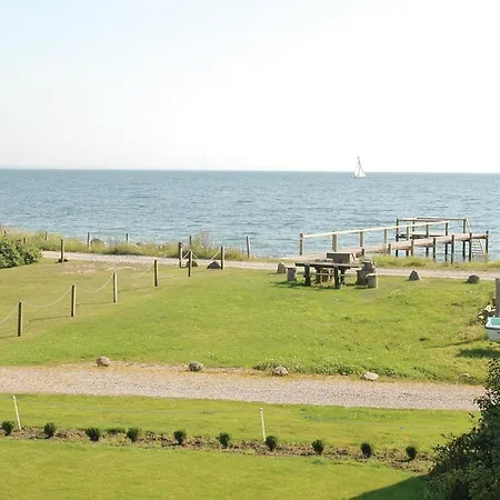 Stunning In Frorup With House Sea View Holiday home *